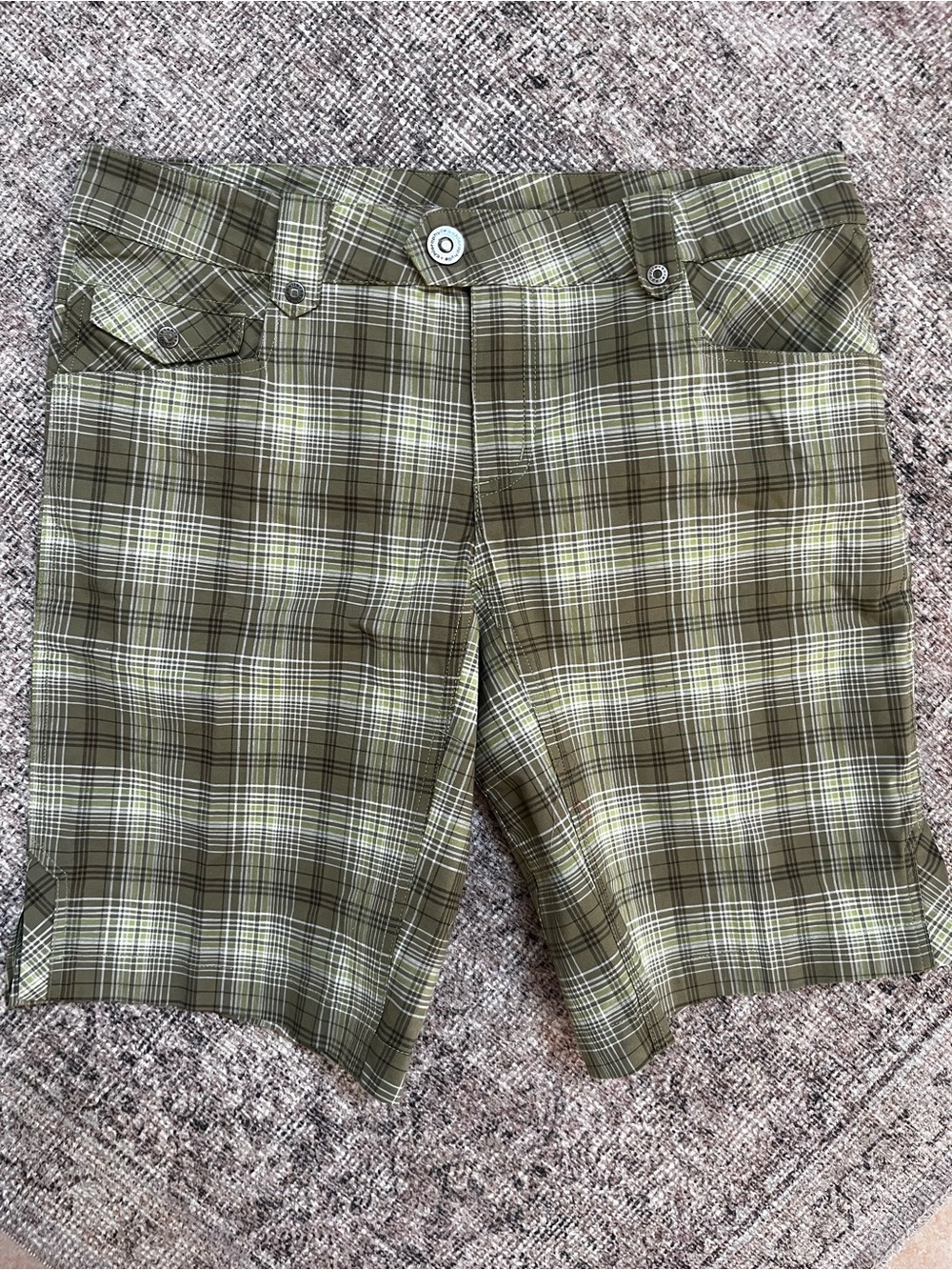 Chlorophylle Quadra Plaid Green Bermuda Hiking Shorts Size 8